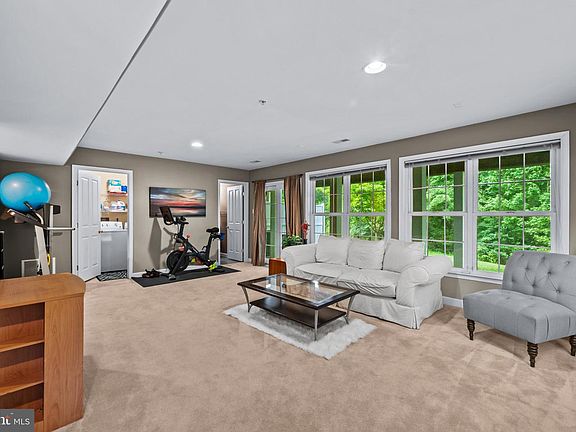 4th image of 5418 Marshalls Choice Dr Unit 69