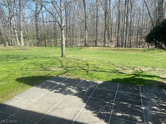 3rd image of 6960 Carriage Hill Dr APT 101
