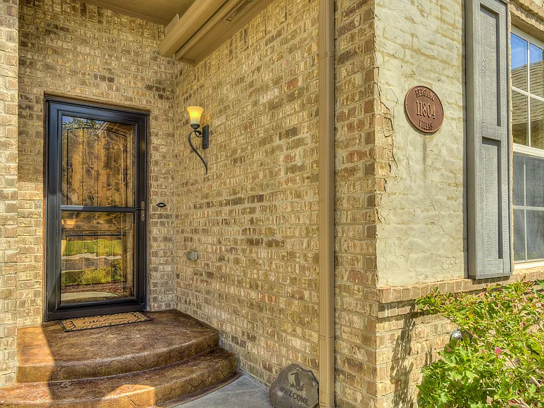 11804 Volterra Way — Photo 59
