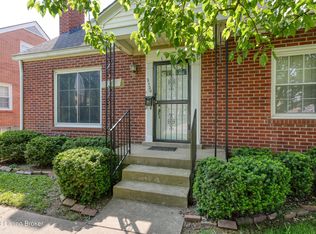 2120 Lancashire Ave, Louisville, KY 40205