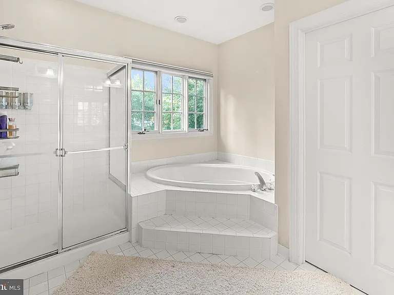 6430 Bellevue Pl — Photo 26