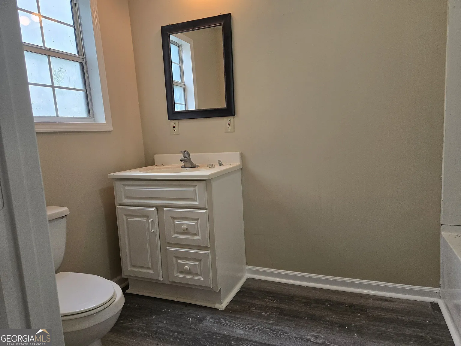 2 bed, 2.0 bath, 1256 sqft, $1,425 — Photo 3