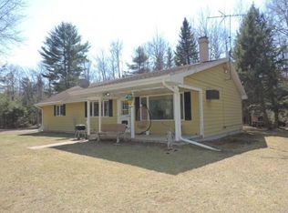 11470 Flynn Ln, Suring, WI 54174