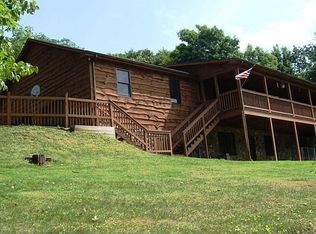 518 Doe Ridge Dr, West Jefferson, NC 28694