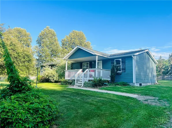 11955 Turnpike Rd, Corry, PA 16407