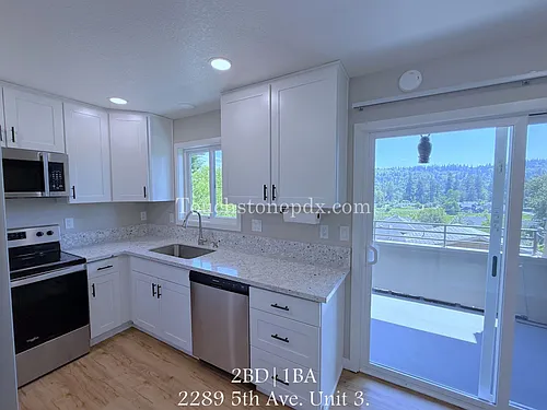 2289 5th Ave #3 Photo 1