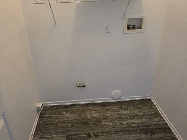 421 Steiner Dr — Photo 25