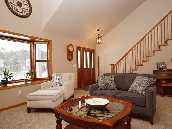 2nd image of 11646 Crooked Oaks Ct