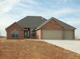 901 Eagle Ridge Rd, Tuttle, OK 73089
