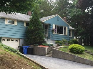 58 Pine St, Norwich, CT 06360