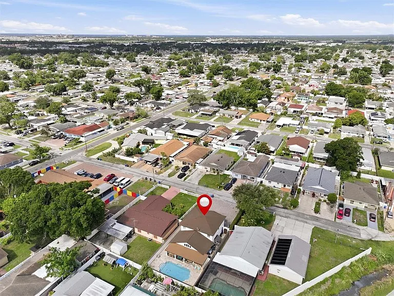 6611 N Hale Ave — Photo 45