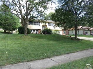 2008 Melholland Rd, Lawrence, KS 66047