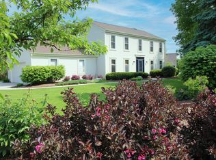 1000 Ridge Rd, Waukesha, WI 53186