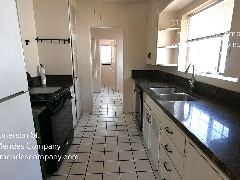 3130 Emerson St — Photo 10
