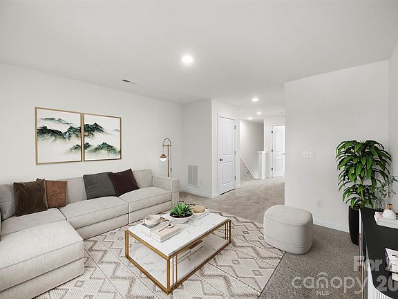 4th image of 304B S Main St S Lot B