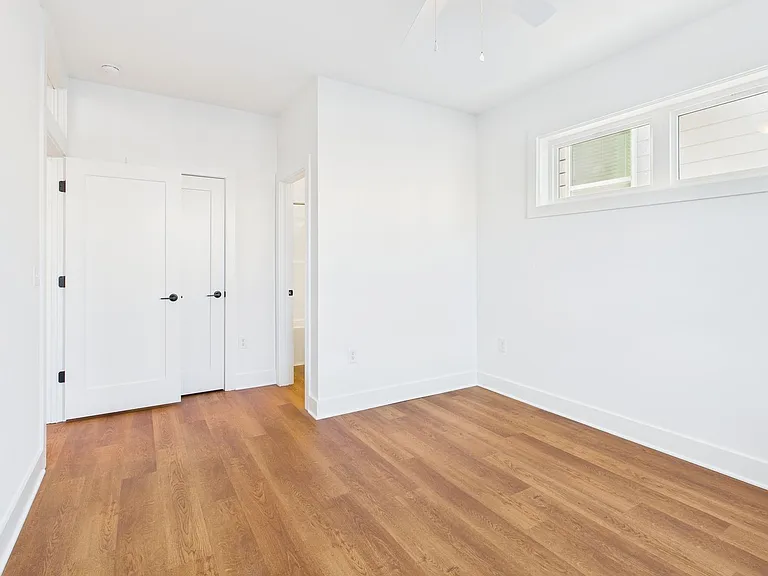 907 Bainbridge St #A — Photo 18
