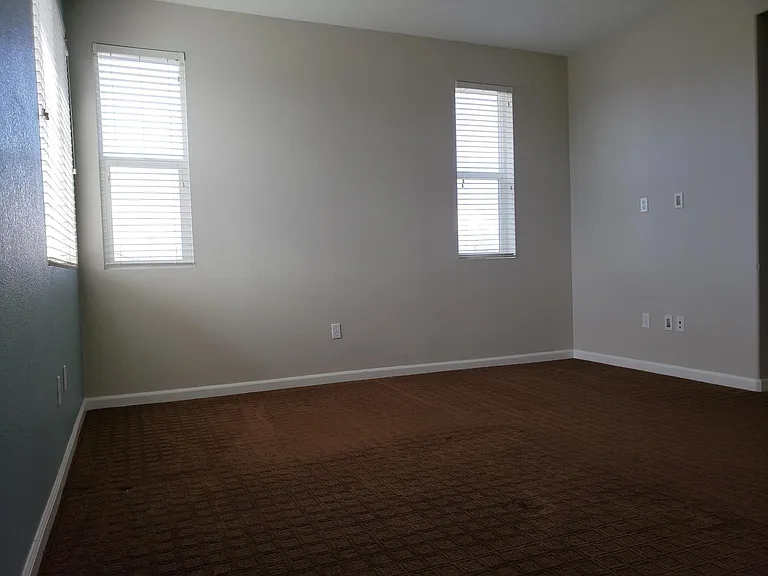 2144 Morrow St — Photo 14