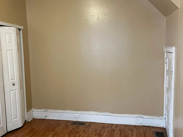 5640 Walnut St #1 — Photo 12