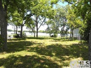 106 Isle Of View Dr, Mc Queeney, TX 78123