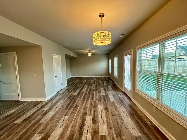 2833 Cherry Blossom Way — Photo 6