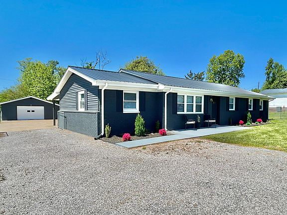 2nd image of 57 Country Hill Dr