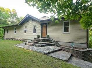 38 Hillside Spgs, Eureka, MO 63025