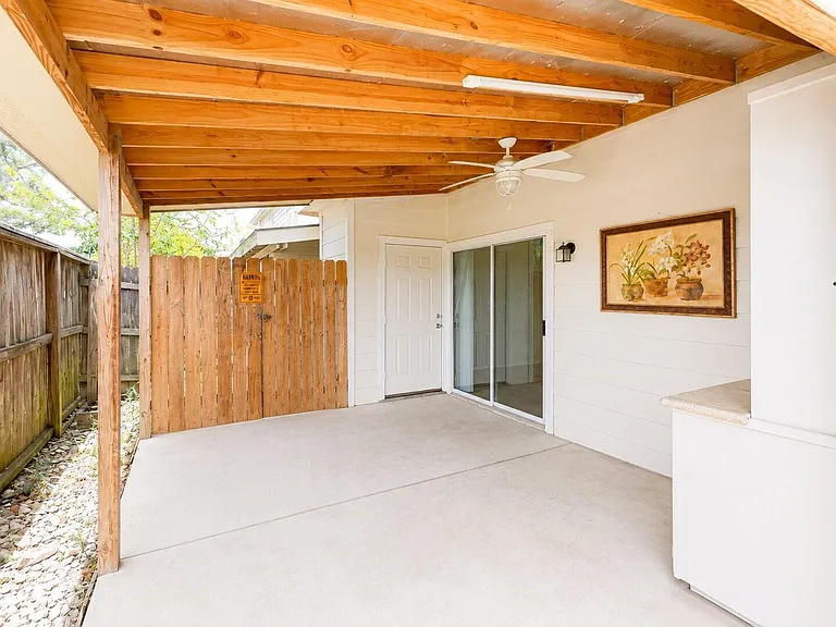 13119 Stratford Skies Ln — Photo 9