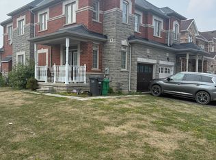 49 Clearfield Dr, Brampton, ON L6P 3J5