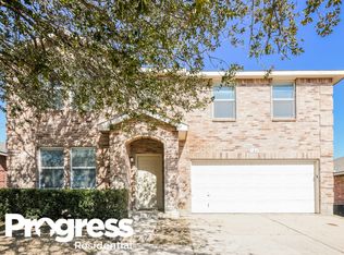 740 Riverflat Dr, Fort Worth, TX 76179