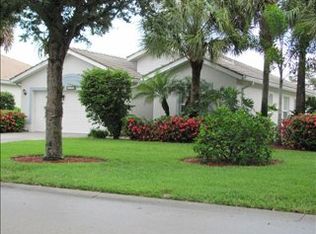 2166 Morning Sun Ln, Naples, FL 34119