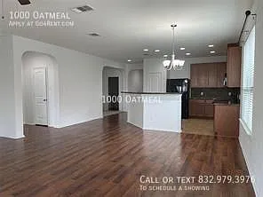 1000 Oatmeal Dr — Photo 4