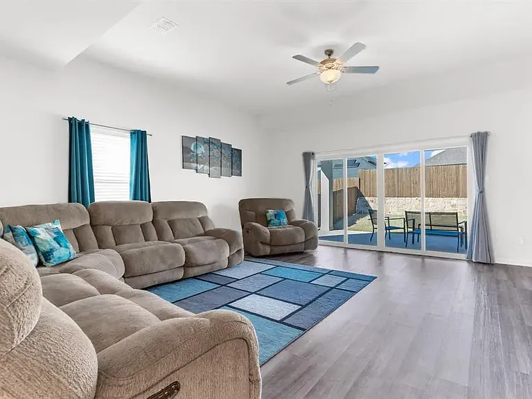 608 Fawn Valley Dr — Photo 20
