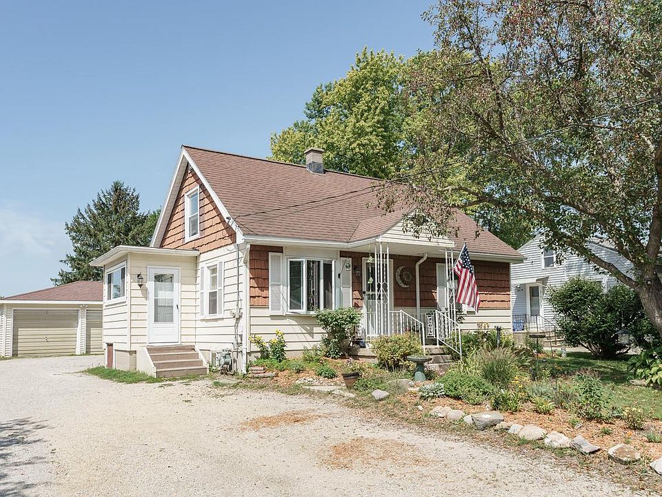 1st image of 528 Humboldt STREET