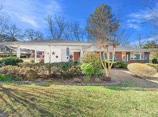 231 Race St, Hartwell, GA 30643