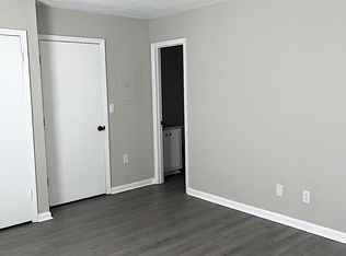 3214 Summer Pl #10, Greenville, NC 27834