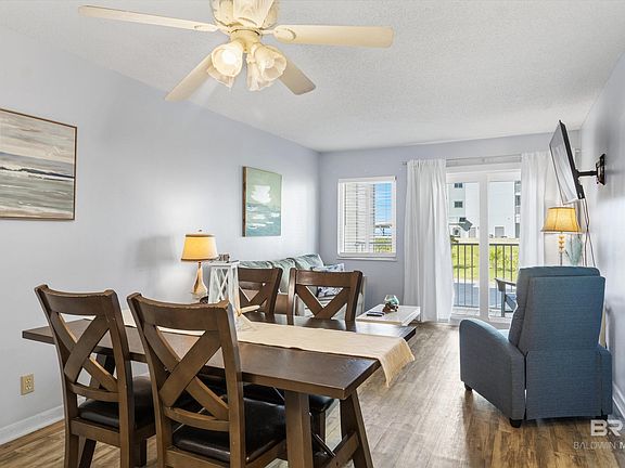 3rd image of 400 Plantation Rd #3112