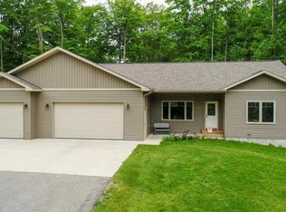 5342 Timber Flats Dr, Kingsley, MI 49649