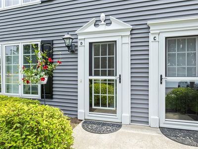 20 Dann Rd APT D, East Amherst, NY, 14051