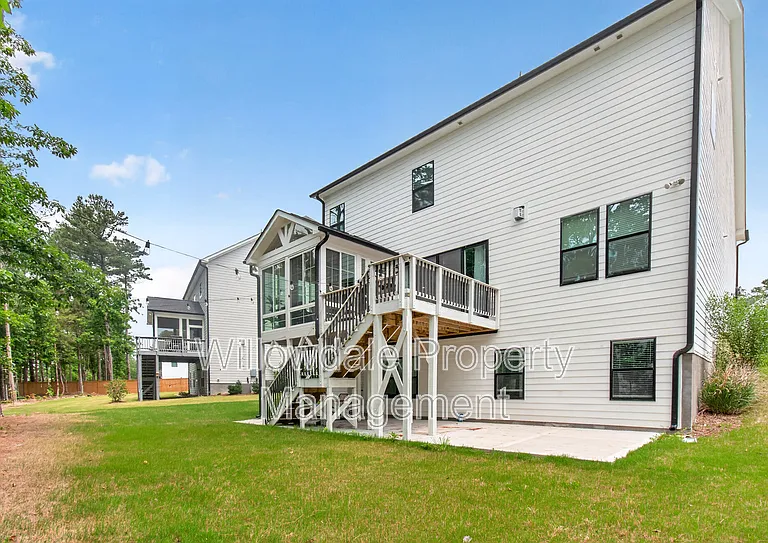 111 N Parkside Dr — Photo 48