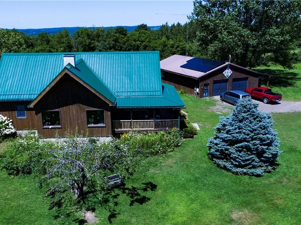 1129 Vandervort Hill Rd, Unadilla, NY 13849