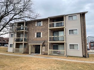 3356 184th St APT 3N, Homewood, IL 60430