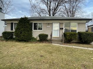 8319 Virginia Park, Center Line, MI 48015