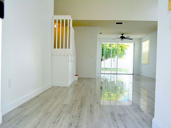 2nd image of 3003 Caffia Way
