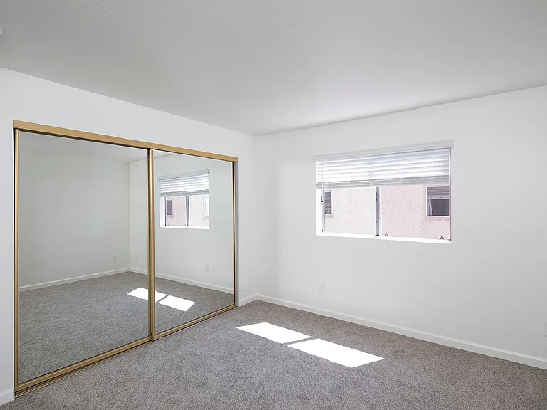 Bonita Heights Apartments — Photo 24