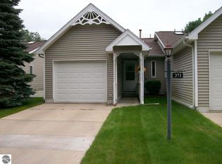 371 Irons Park Dr, West Branch, MI 48661