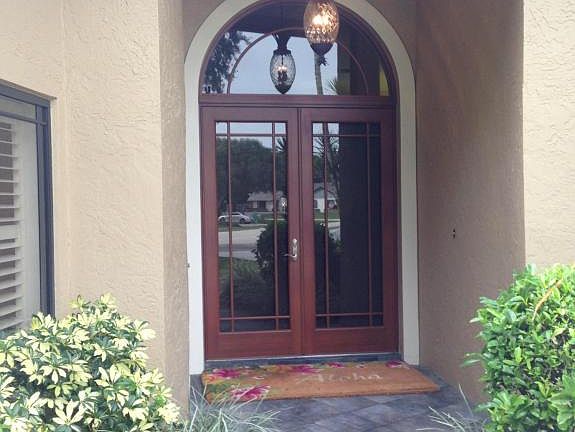 Home For Sale In Pinewood