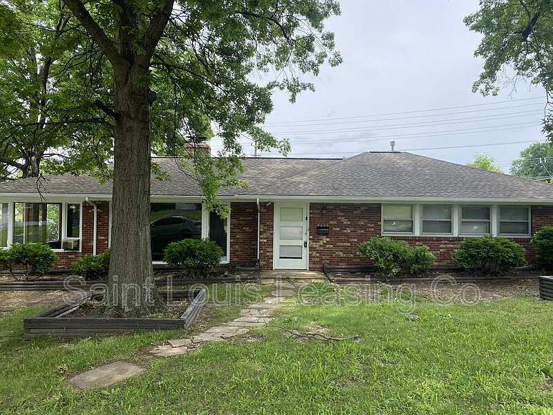 1st image of 8423 Korea Dr