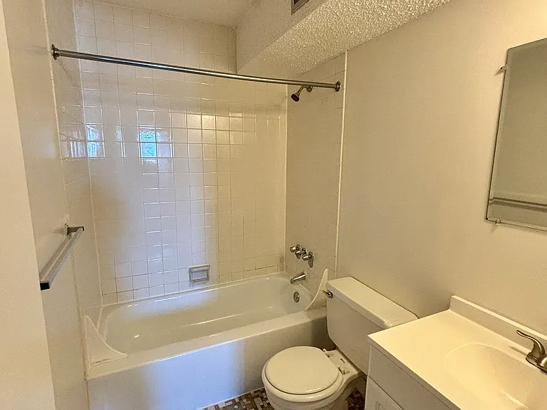 Triad Apartments — Photo 8