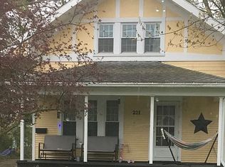 221 Wentworth Ave, Battle Creek, MI