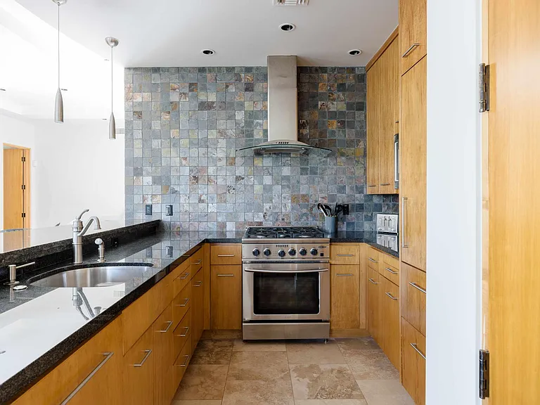 7451 N Las Brisas Ln — Photo 50